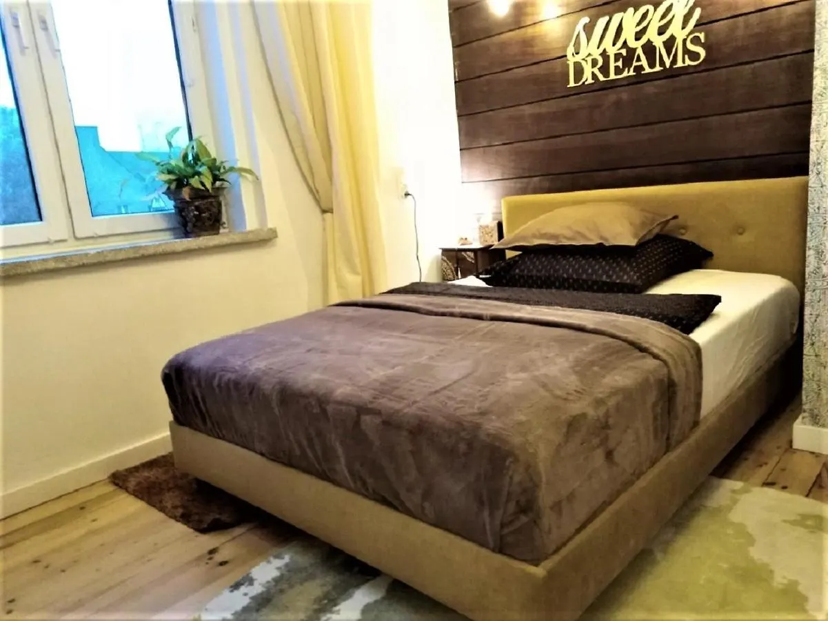 Wygodny Apartament w Śródmieściu Gdańska Polska